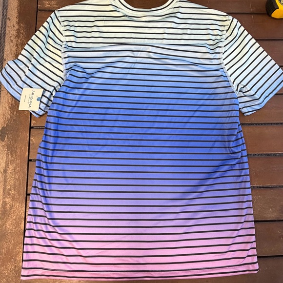 Men’s athletic/swim shirt - Picture 10 of 11